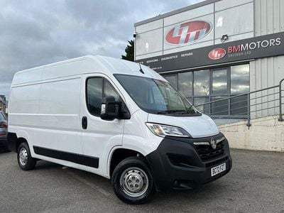 Vauxhall Movano