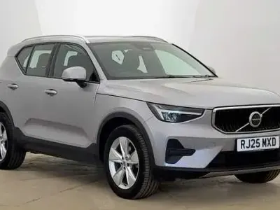 Used Volvo XC40 Core 161 HP (118 kW) 2026 SUV