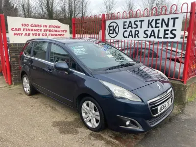 Used Peugeot 5008 Active 115 HP (84 kW) 2014 Blue MPV