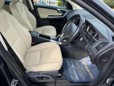 Used Volvo XC60 SE Lux 190 HP (139 kW) 2017 Grey SUV