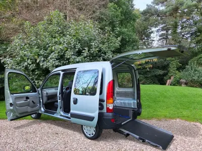 Used Renault Kangoo Authentique 73 HP (53 kW) 2008 Grey MPV