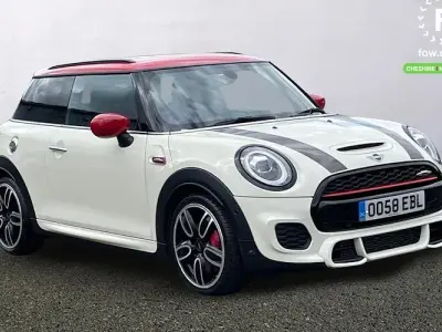 Used Mini John Cooper Works Hatch 231 HP (169 kW) 2020 White Hatchback