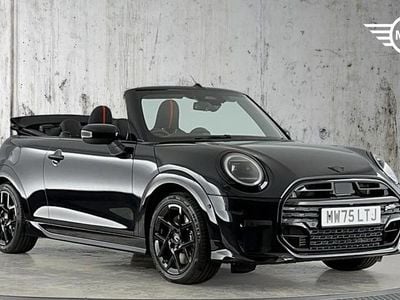 Begagnad Mini Cooper 118 kW (161 HK) 2025 Svart Halvkombi