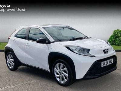 Used Toyota Aygo X PURE 72 HP (52 kW) 2024 Pure white SUV