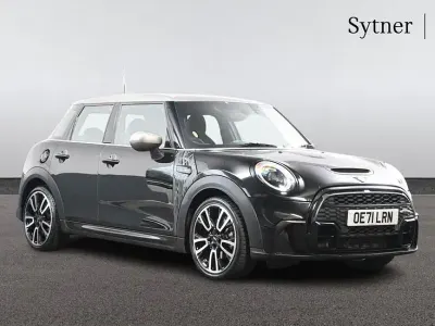 Used Mini Cooper S Hatch 192 HP (141 kW) 2022 Black Hatchback