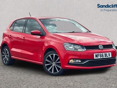 Used VW Polo Match 60 HP (44 kW) 2017 Red Hatchback