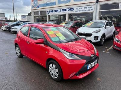Black Used 2015 Toyota Aygo X-clusiv Hatchback | £4,495 (Fair price)