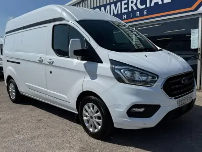 Usado Ford Transit Custom Limited 170 HP (125 kW) 2020 Branco Van