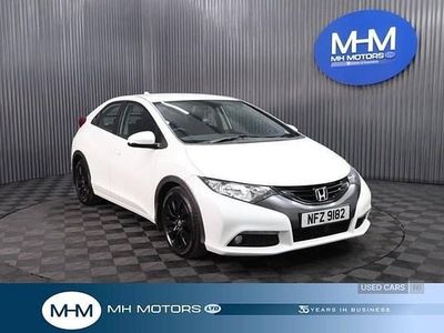 Used Honda Civic ES 120 HP (88 kW) 2013 White Hatchback