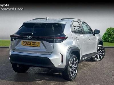 Used Toyota Yaris Cross Design 113 HP (83 kW) 2023 Silver SUV