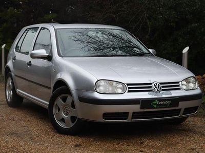 Silver Used 2002 VW Golf IV SE Hatchback | £799 (Super price)