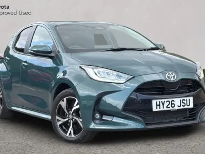Used Toyota Yaris Design 116 HP (85 kW) 2026 Forest green Hatchback