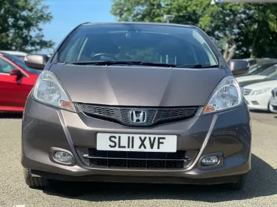 Used Honda Jazz EX 98 HP (72 kW) 2011 Silver Hatchback