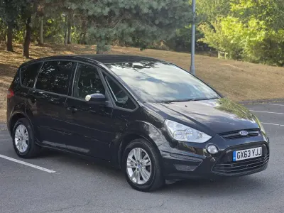 Used Ford S-MAX Zetec 2013 Black MPV