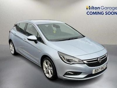 Silver Used 2017 Vauxhall Astra SRi Hatchback | £5,650 (Good price)