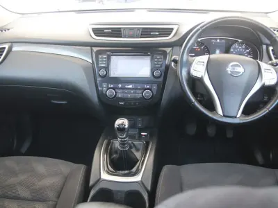 Used Nissan X-Trail N-TEC 130 HP (95 kW) 2016 Laser red SUV