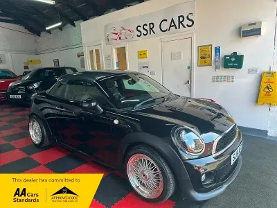 Used Mini John Cooper Works Coupé 211 HP (155 kW) 2011 Black Coupe