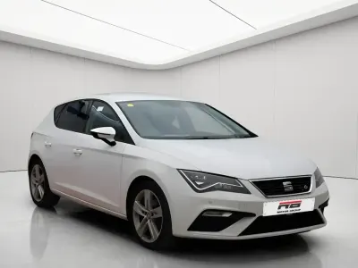 Used Seat Leon FR 150 HP (110 kW) 2018 White Hatchback