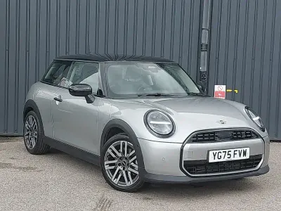 Used Mini Cooper Classic 114 kW (156 HP) 2025 Silver Hatchback
