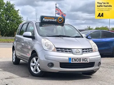 Usado Nissan Note Acenta 88 CV (64 kW) 2008 Plateado Utilitario
