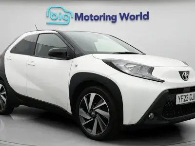 Used Toyota Aygo X 72 HP (52 kW) 2023 White SUV