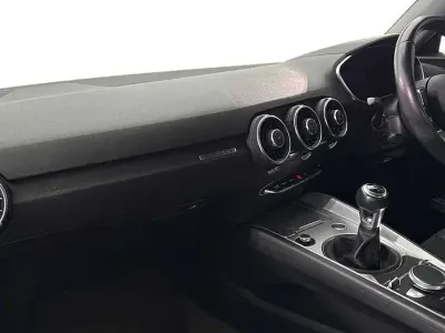 Używany Audi TT Sport 180 KM (132 kW) 2018 Biały Coupe