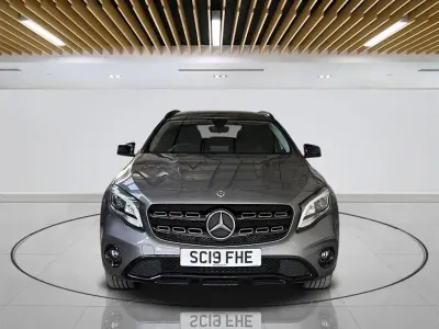 Used Mercedes GLA180 Urban 122 HP (89 kW) 2019 Grey SUV