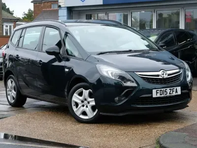 Used Vauxhall Zafira Tourer 138 HP (101 kW) 2015 Green MPV