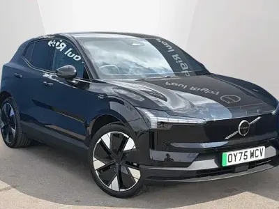 Usado Volvo EX30 Ultra 200 kW (272 HP) 2025 SUV