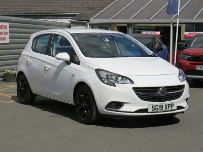 Used Vauxhall Corsa SRi 90 HP (66 kW) 2019 White Hatchback