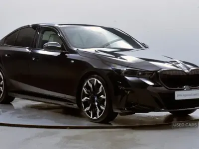 Usado BMW i5 M Sport 250 kW (340 CV) 2024 Berlina
