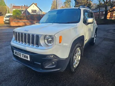 Używany Jeep Renegade Limited 120 KM (88 kW) 2017 Biały SUV