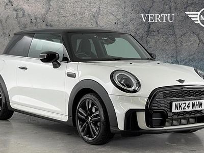 Used Mini Cooper Premium 136 HP (100 kW) 2023 White Hatchback