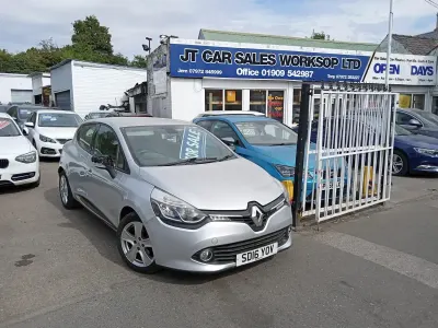 Used Renault Clio Dynamique 2016 Silver Hatchback