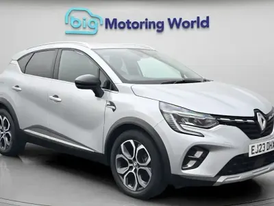 Used Renault Captur Techno 145 HP (106 kW) 2023 Grey SUV