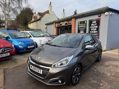 Grey Used 2018 Peugeot 208 Hatchback | £6,495 (Good price)