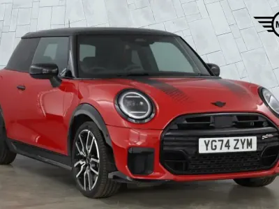 Used Mini Cooper Hatch 154 HP (113 kW) 2024 Red Hatchback