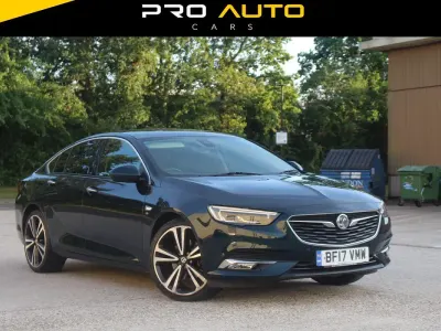 Used Vauxhall Insignia Elite 2017 Green Hatchback
