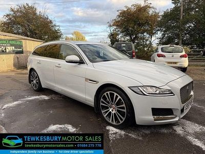 White Used 2018 Jaguar XF Portfolio Sedan | £18,490