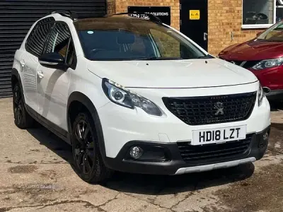 Used Peugeot 2008 GT-line 130 HP (95 kW) 2018 White SUV