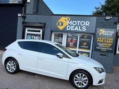 Used Seat Leon SE Technology 110 HP (80 kW) 2017 White Hatchback