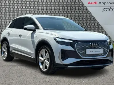 Used Audi Q4 e-tron S-Line 150 kW (204 HP) 2023 White SUV