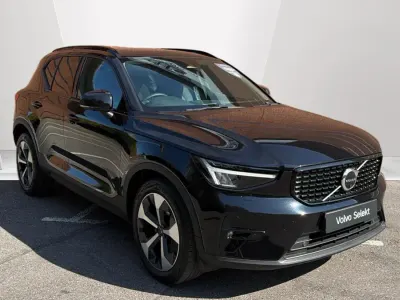 Used Volvo XC40 Ultimate 197 HP (144 kW) 2023 Blue SUV