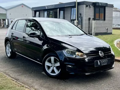 Used VW Golf VII Match 105 HP (77 kW) 2015 Black Hatchback