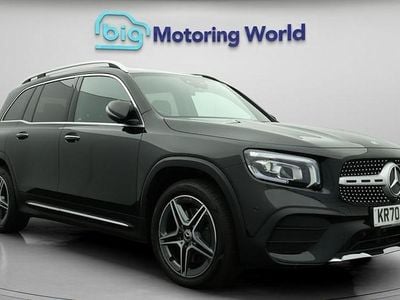 Mercedes GLB220