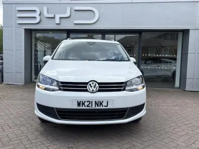 Begagnad VW Sharan SE 148 HK (108 kW) 2021 Vit Minibuss