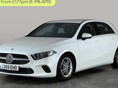 Used Mercedes A180 SE 116 HP (85 kW) 2019 White Hatchback