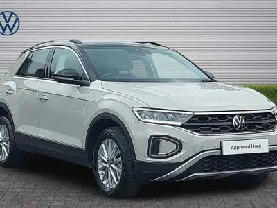Used VW T-Roc Life 110 HP (80 kW) 2023 Grey SUV