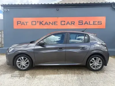 Used Peugeot 208 Active 75 HP (55 kW) 2020 Grey Hatchback