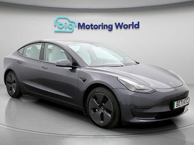 Używany Tesla Model 3 235 kW (320 KM) 2021 Sedan/Limuzyna